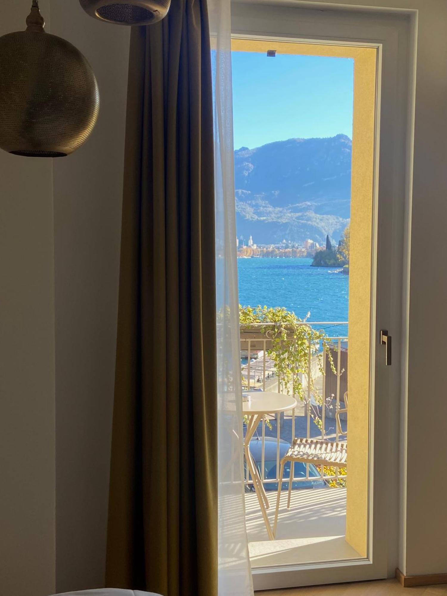Luxury Suites Rocopom - Lake Front Malgrate Kültér fotó