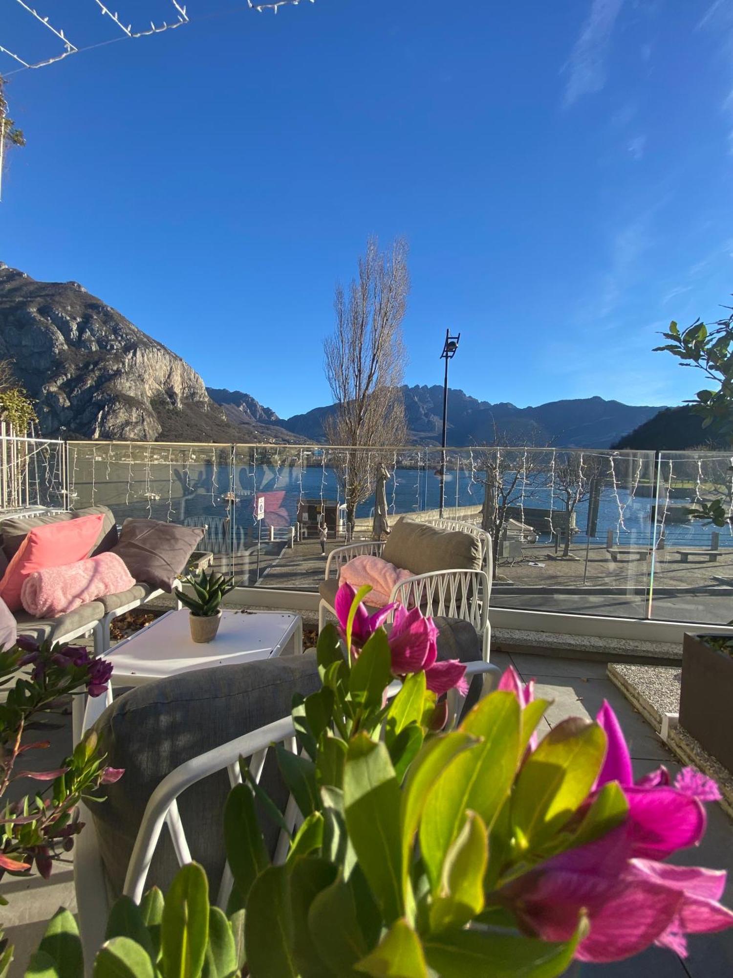 Luxury Suites Rocopom - Lake Front Malgrate Kültér fotó